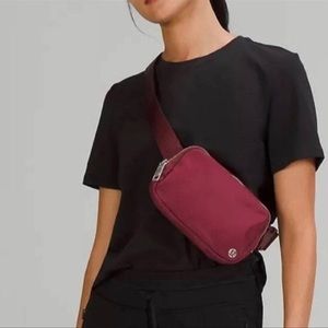NWT Lululemon Everywhere Belt Bag Red Merlot